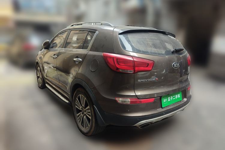 Used Kia Sportage R 2015 2.0L Automatic Two-Wheel Drive DLX Model
