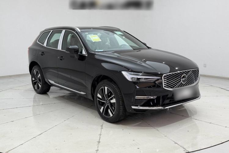 Used Volvo XC60 2026 B5 4x4 Smart Luxury Edition
