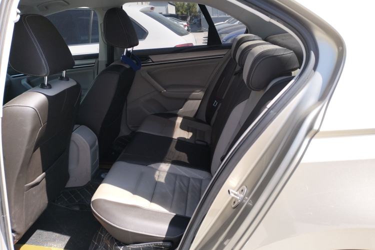 Used Volkswagen Bora 2016 1.6L Manual Comfort Model