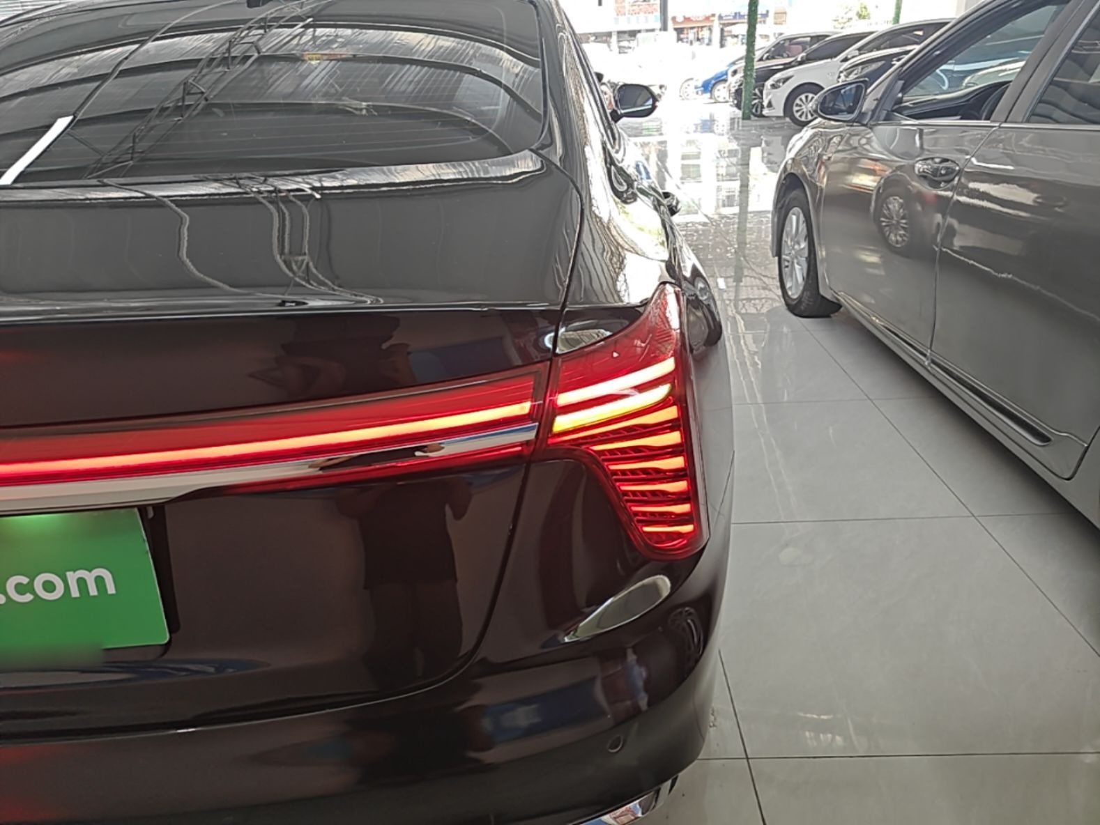 Hongqi H5 2024 1.5T DCT Smart Connect Flagship Edition - Chinese Trim Yun — снимка 9
