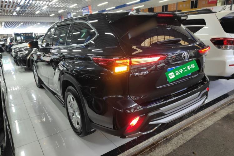 Used Toyota Highlander 2024 2.5L Smart e-Power Dual-Motor All-Wheel-Drive Elite Version – 7 Seats Rear Left 45 Deg