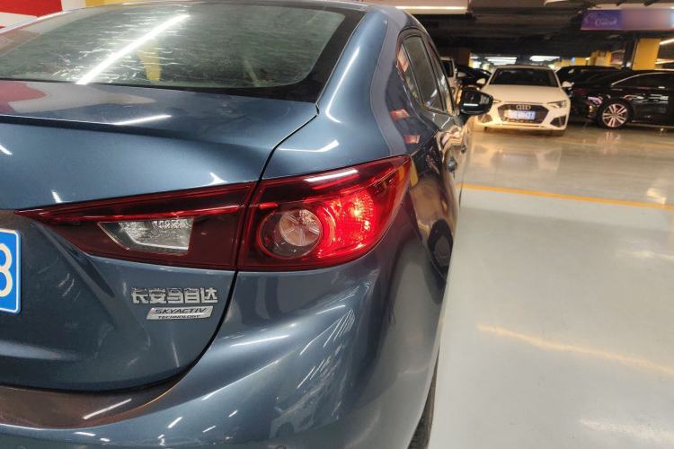 Used Mazda 3 Axela 2017 Sedan 1.5L Automatic Comfort Model Emission Standard China V