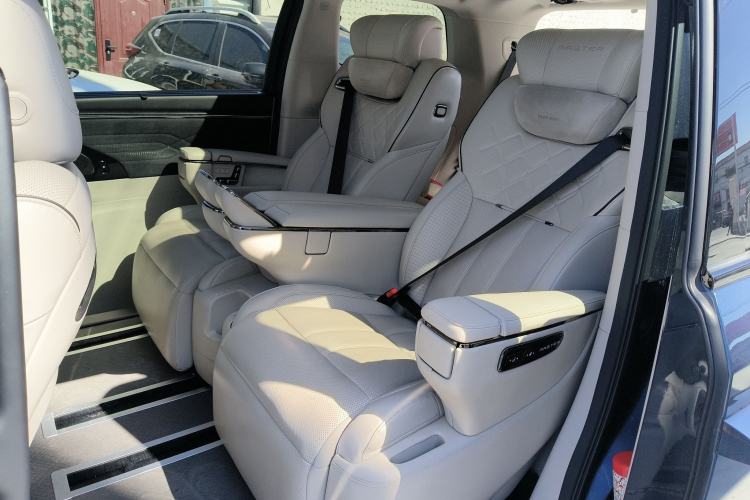 Used GAC Trumpchi Xiangwang M8 2026 Model Qiankun Ultra First-Class Cabin Left Rear Seat