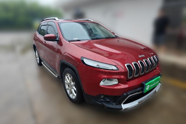 Used Jeep Cherokee 2016 2.4L Leading Smart Version
