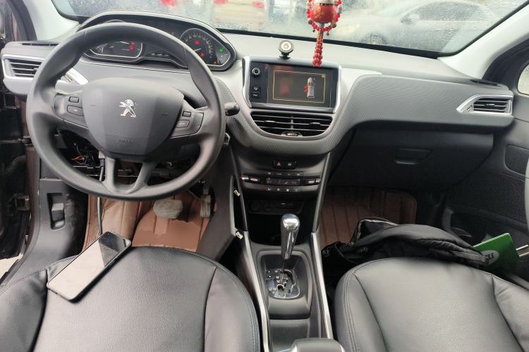 Used Peugeot 2008 2014 1.6L Automatic Excellence Edition
