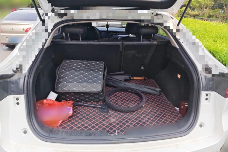 Used Haval F7x 2019 2.0T Two-Wheel Drive Intelligent Technology Edition Trunk