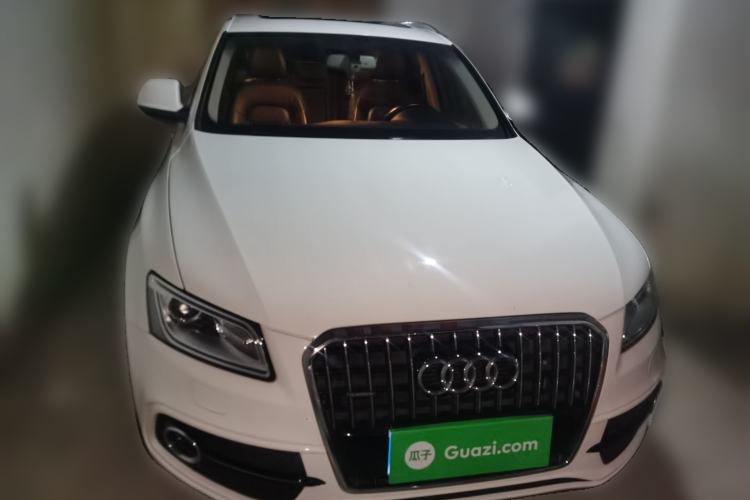 Used Audi Q5 2018 Collector's Edition 40 TFSI Technology Model