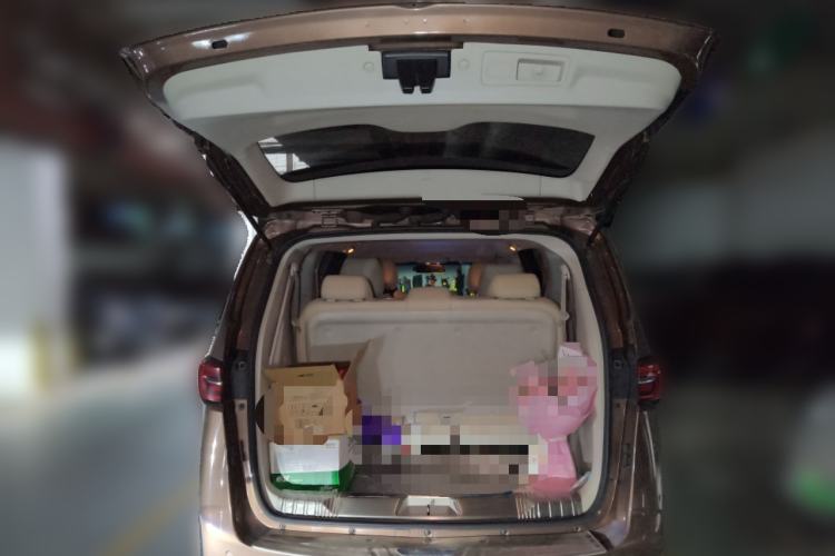 Used Buick GL8 2021 Land Cruiser Executive Class 652T Comfort Model Trunk