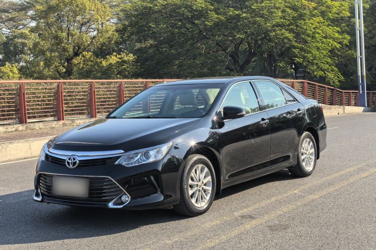 Used Toyota Camry 2015 2.0G Premier Edition