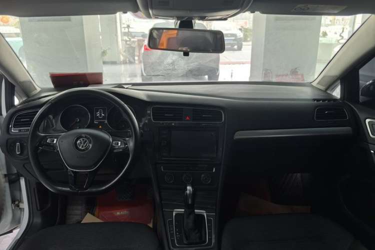 Used Volkswagen Golf 2019 280TSI DSG Comfort Version China VI Standard
