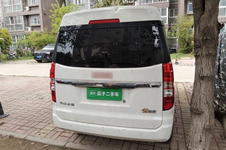 Used Jinbei Gold Hiace 2021 1.5L Passenger Vehicle Travel Lion 5-Seater Rear