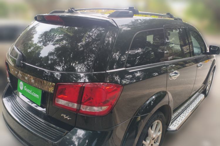 Used Dodge Journey 2013 2.4L Two-Wheel Drive Luxury Version