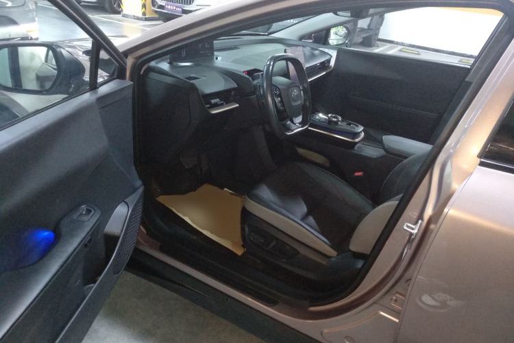 Used Toyota bZ3 2023 616 km Long-Range Premium
