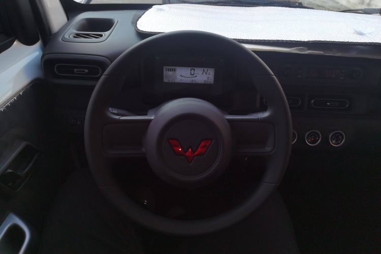 Used Wuling Zhiguang New Energy 2025 Comfort Model