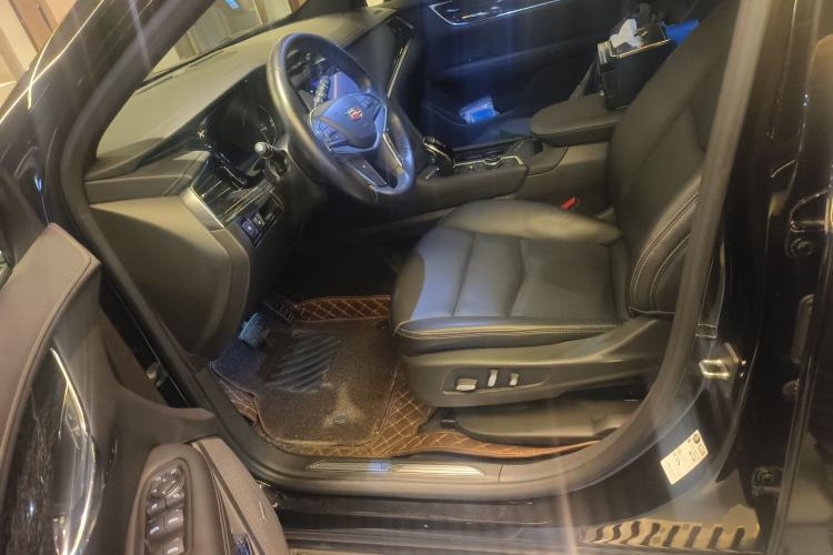 Used Cadillac XT5 2020 Revised Version 28T Four-Wheel Drive Tech Edition Left Front Seat