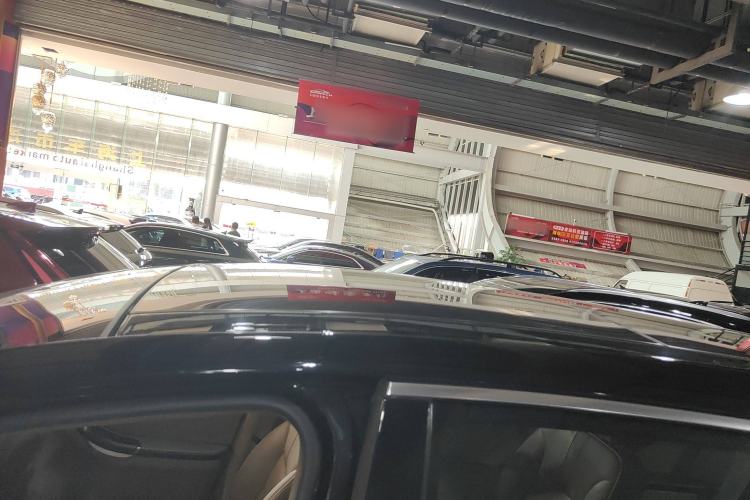 Used Mercedes-Benz R-Class 2014 R 320 4MATIC Luxury Model