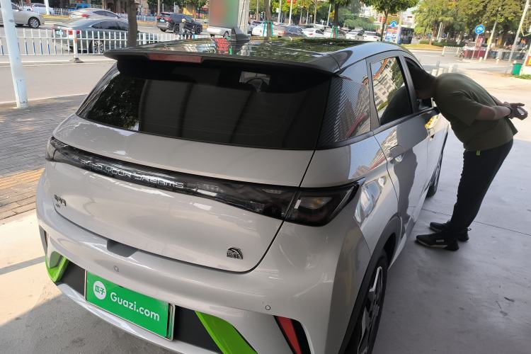 Used BYD Dolphin 2021 405 km Fashion Edition