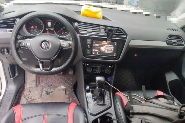 Used Volkswagen Tiguan L 2019 330TSI Automatic Two-Wheel Drive Panoramic Comfort Edition China VI Standard