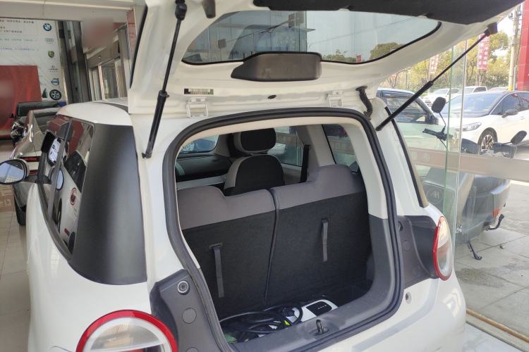 Used CHANGAN NEVO Lumin 2023 301km Honey Dew Edition
