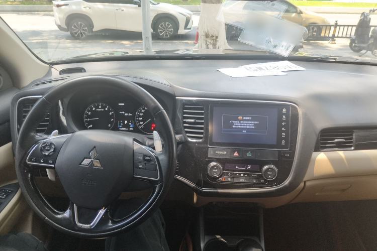 Used Mitsubishi Outlander 2016 2.4L 4x4 Elite Edition 5 Seats
