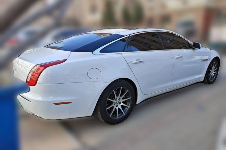 Used Jaguar XJ 2012 XJL 3.0 Panoramic Business Edition

