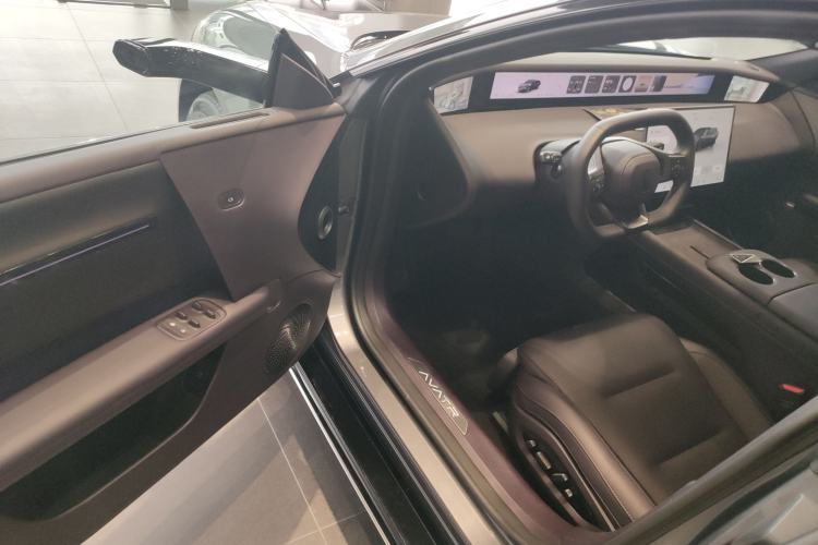 Used Avatr 06 2025 Ultra Pure Electric Edition