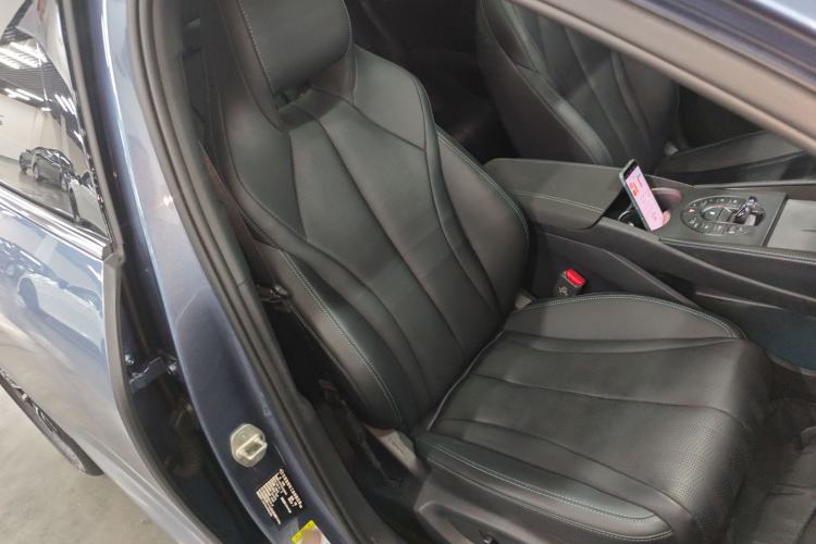 Used BYD Seal 06 New Energy 2025 DM-i Smart Drive 120KM Deluxe Model Right Front Seat