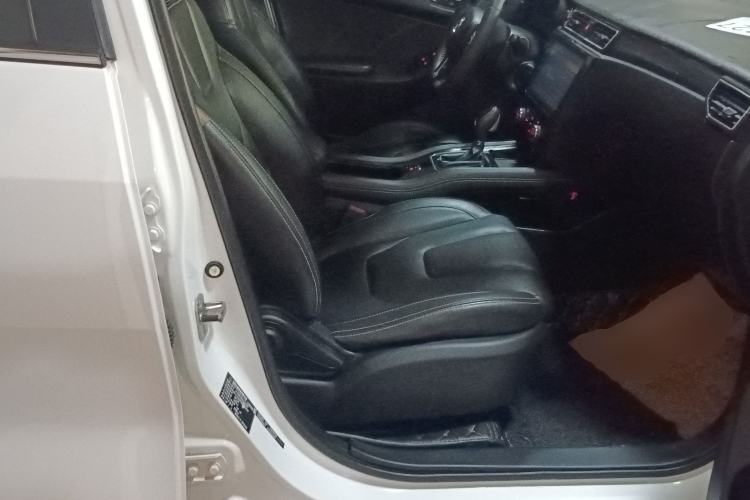 Used Dongfeng Fengon 580 2017 Revised Version 1.5T CVT Luxury Edition