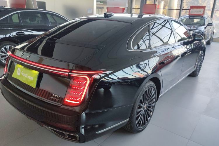 Used Hongqi H9 2025 2.0T Two-Wheel-Drive Flagship Private Enjoyment Style 5 Seats