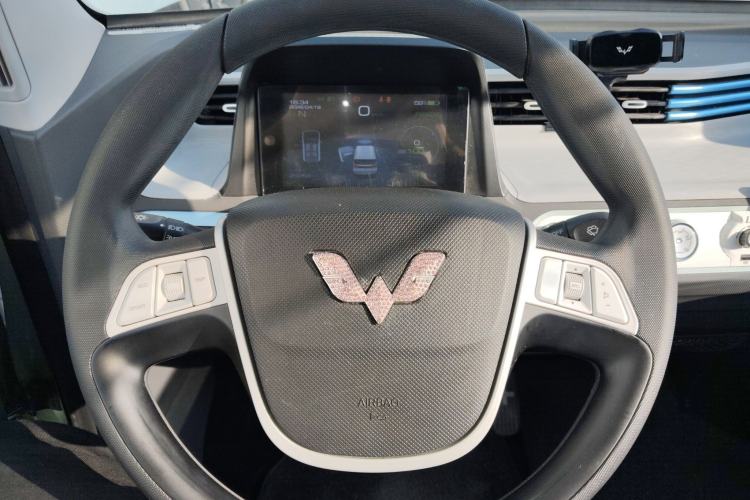 Used Wuling Hongguang MINIEV 2021 Macaron Premium Model – Lithium Iron Phosphate
