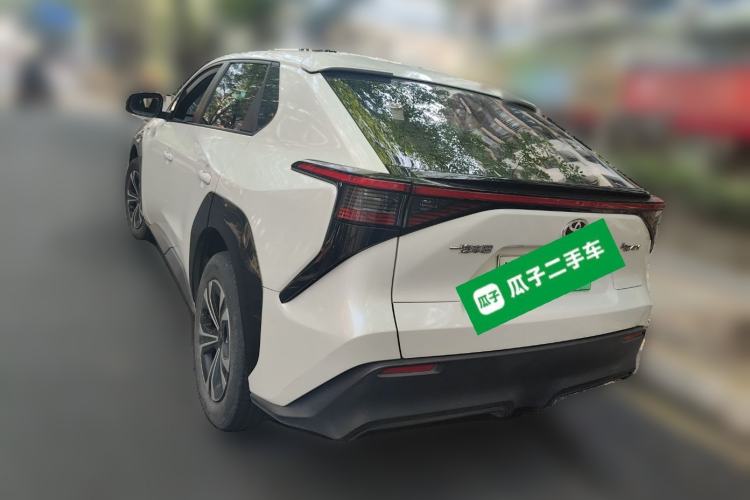 Used Toyota FAW bZ4X 2022 Two-Wheel-Drive Long-Range JOY Edition
