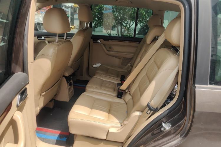 Used Volkswagen Touran 2011 1.4T DSG ZhiZhen Edition 5 Seats Left Rear Seat