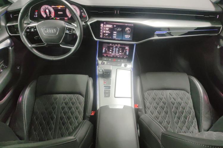 Used Audi A7L 2024 45TFSI quattro S-line Visionary Edition Flow Crystal Package
