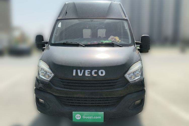 Used Iveco Eurocargo 2020 2.3T Manual Super Rui Long Wheelbase Short Overhang High Roof China VI F1A
