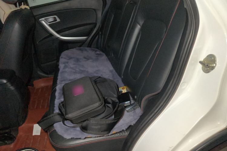 Used Bestune X80 2013 2.3L automatic flagship version