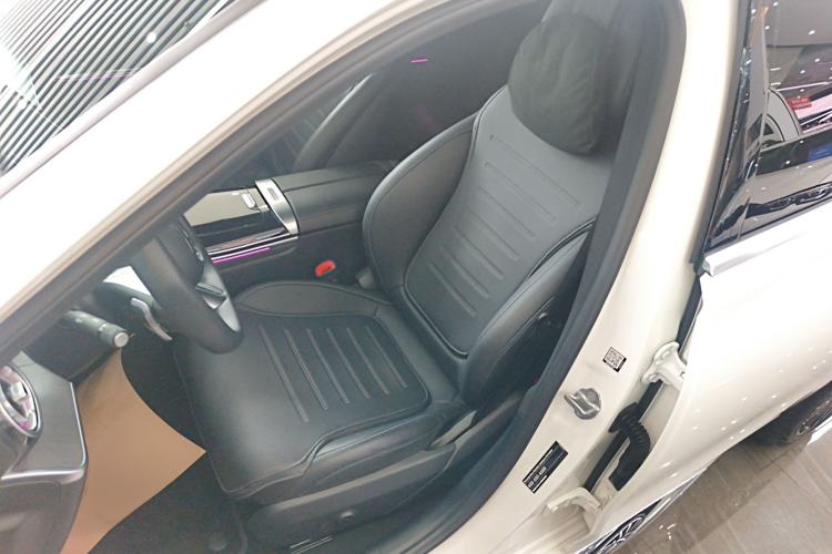 Used Mercedes-Benz C-Class 2023 Restyled C 260 L Sport Edition Left Front Seat