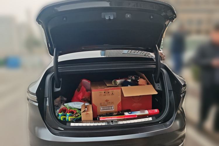 Used Nio ET9 2025 100 kWh
