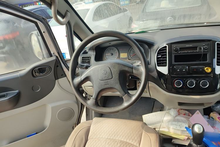 Used FORTHING Lingzhi 2016 M3L 1.6L 7-Seater Comfort Model
