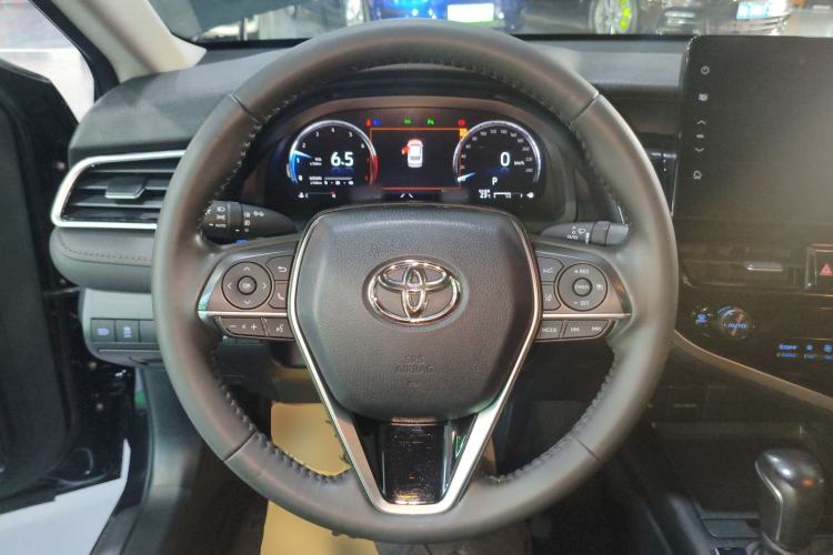 Used Toyota Camry 2021 2.5G Luxury Edition