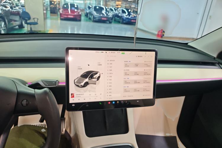 Used Tesla Model Y 2024 Rear-Wheel-Drive Version
