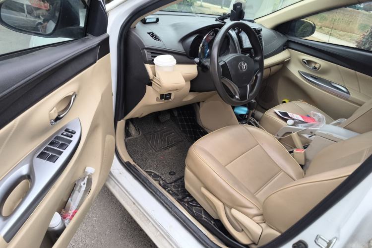 Used Toyota YARiS L Zhi Xuan 2015 1.5E Automatic Charm Edition