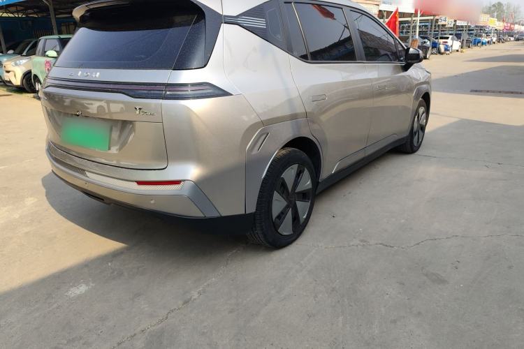 Used AION Y 2023 Younger Exterior 3