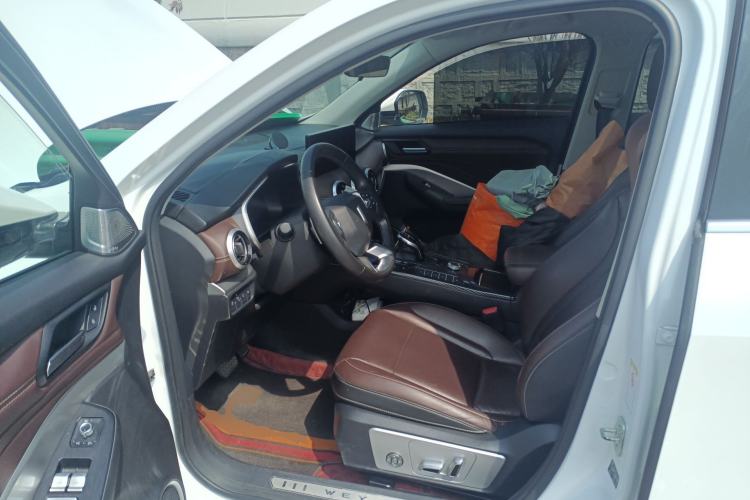 Used Wey VV6 2020 2.0T Two-Wheel Drive Smart Protection+
