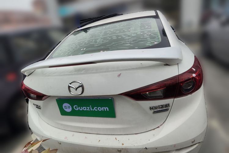 Used Mazda 3 Axela 2014 Sedan 1.5L Manual Comfort Model Rear