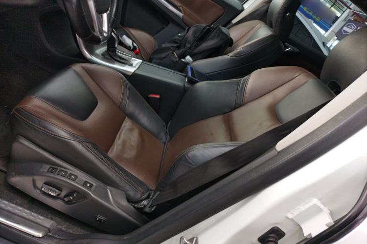 Used Volvo XC60 2015 T5 AWD Zhiyuan Edition Left Front Seat