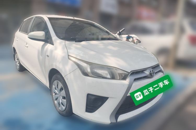 Used Toyota YARiS L Zhi Xuan 2015 1.5E Automatic Charm Edition

