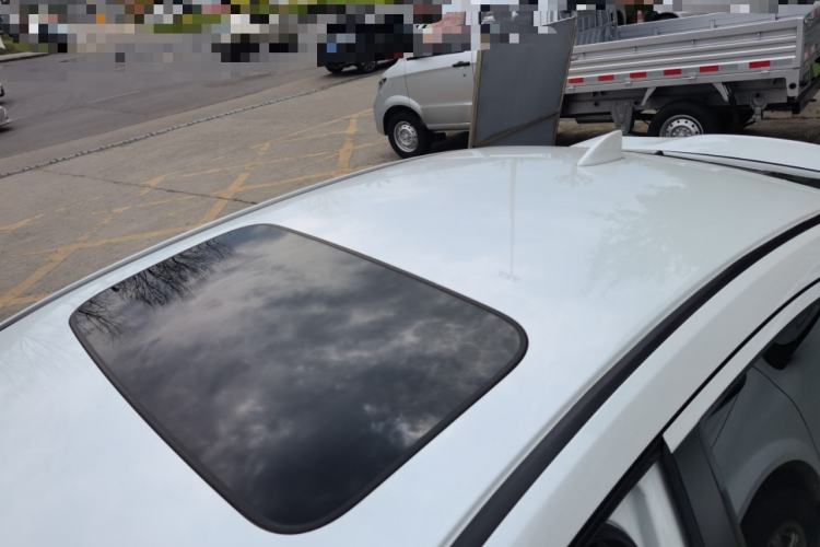 Used Honda Gienia 2017 1.5L CVT Comfort Version Roof