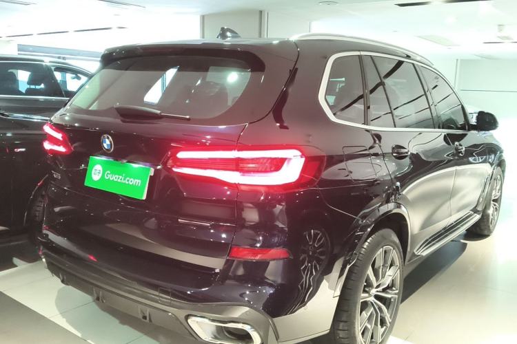 Used BMW X5 2022 Restyled xDrive 30Li Luxury Version M Sport Package