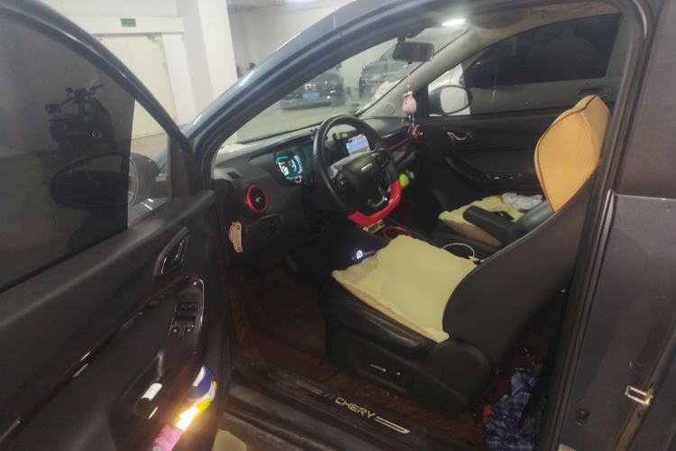 Used Chery QQ Little Ant 2022 Restyled Version Sweet Pink Edition Half-Sugar Version 3-Cell Lithium Battery 30kW 408km Range Driver Seat