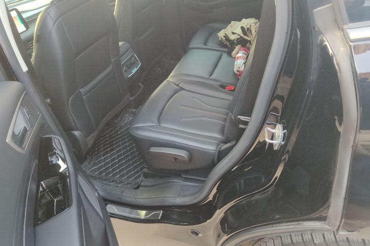 Used Ford Edge 2022 PLUS EcoBoost 245 Four-Wheel Drive Platinum Edition 7-Seater